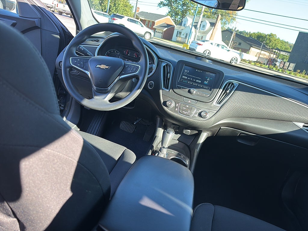 2018 Chevrolet Malibu Base