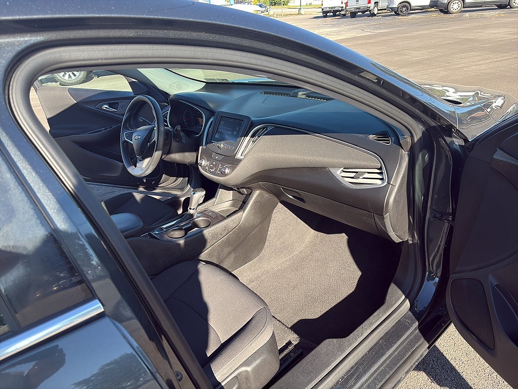2018 Chevrolet Malibu Base