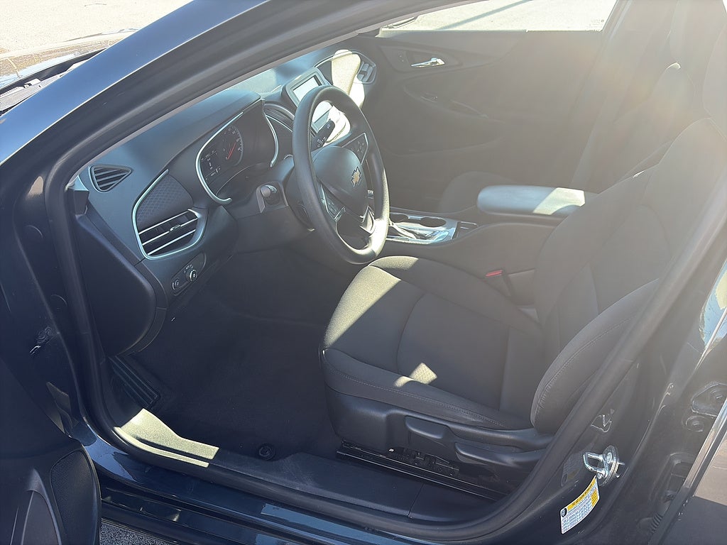 2018 Chevrolet Malibu Base