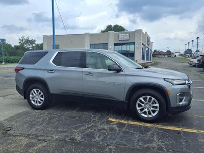 2023 Chevrolet Traverse LS