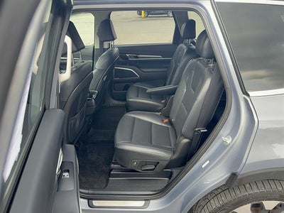 2022 Kia Telluride Base