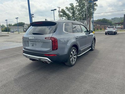 2022 Kia Telluride Base